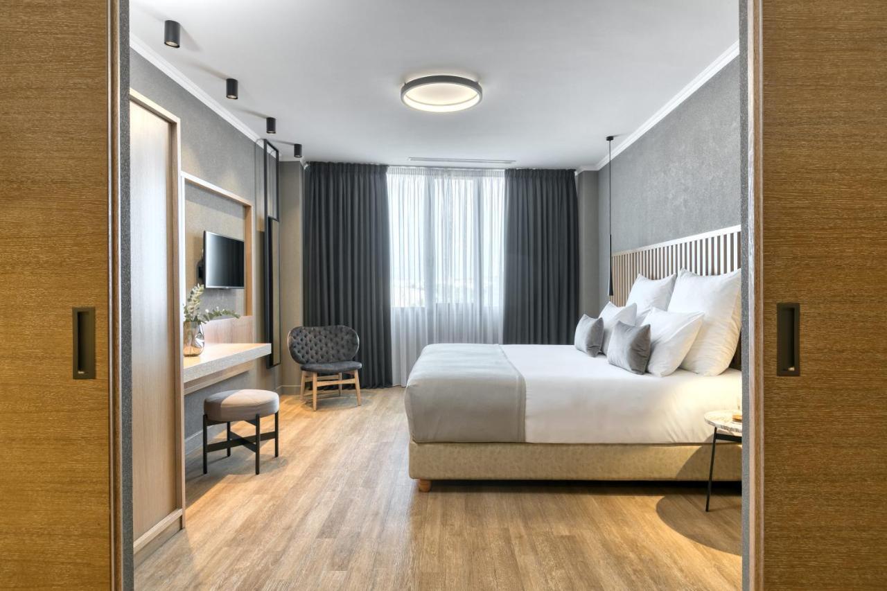 Executive Suite,1154185293:JPEG